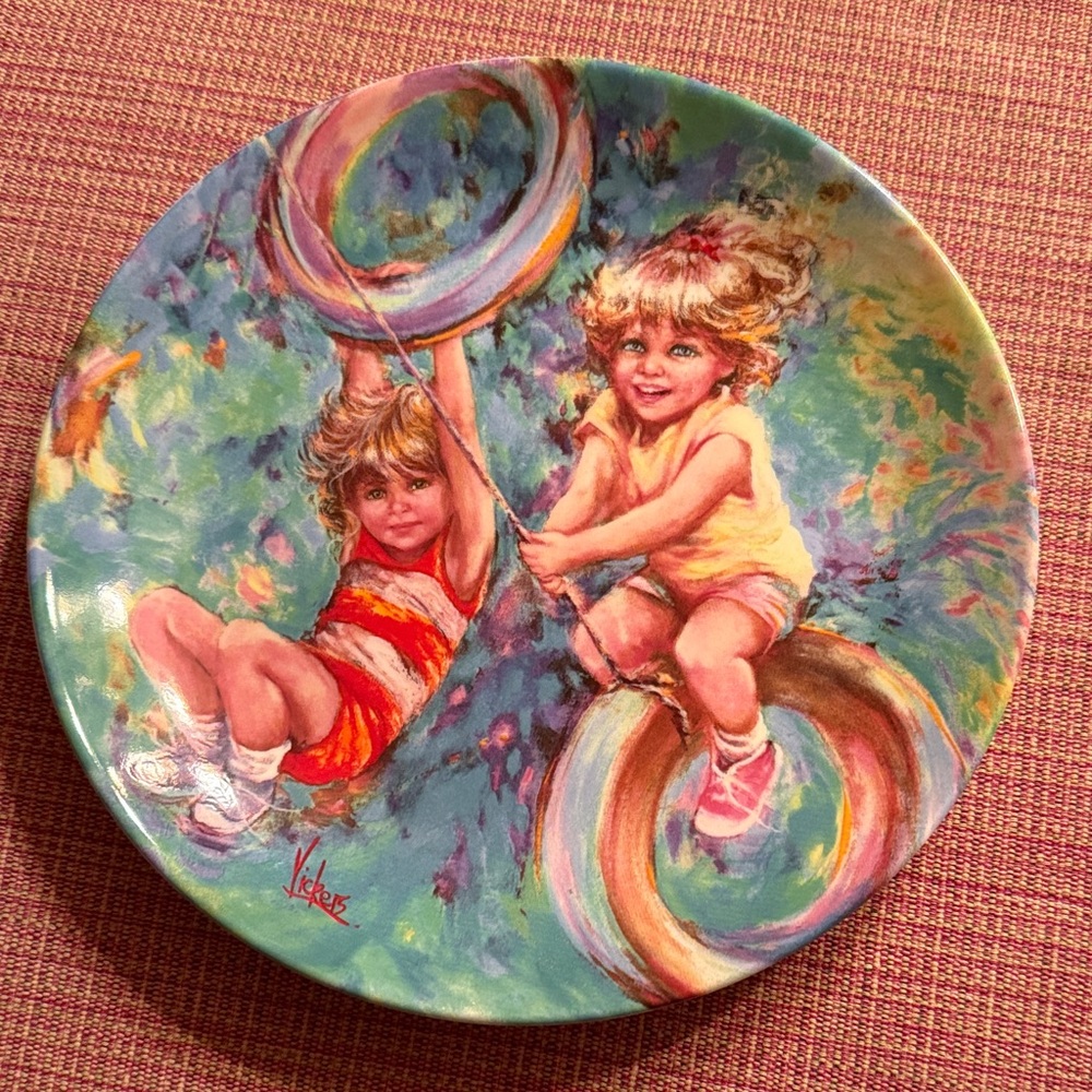Wedgwood Flying High Collectors  Edition